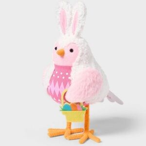 Featherly Friends Skipster' Easter
Bunny Bird with Basket - Spritz